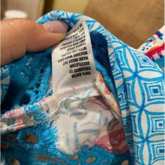 Crown & Ivy Sleeveless Peasant Top Size Petite Large - Picture 4 of 5